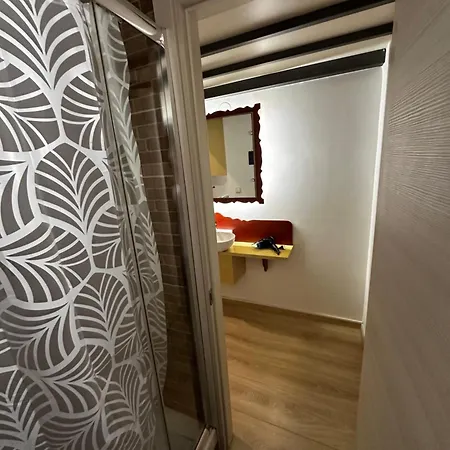 Loft De Luxe, * Kavala